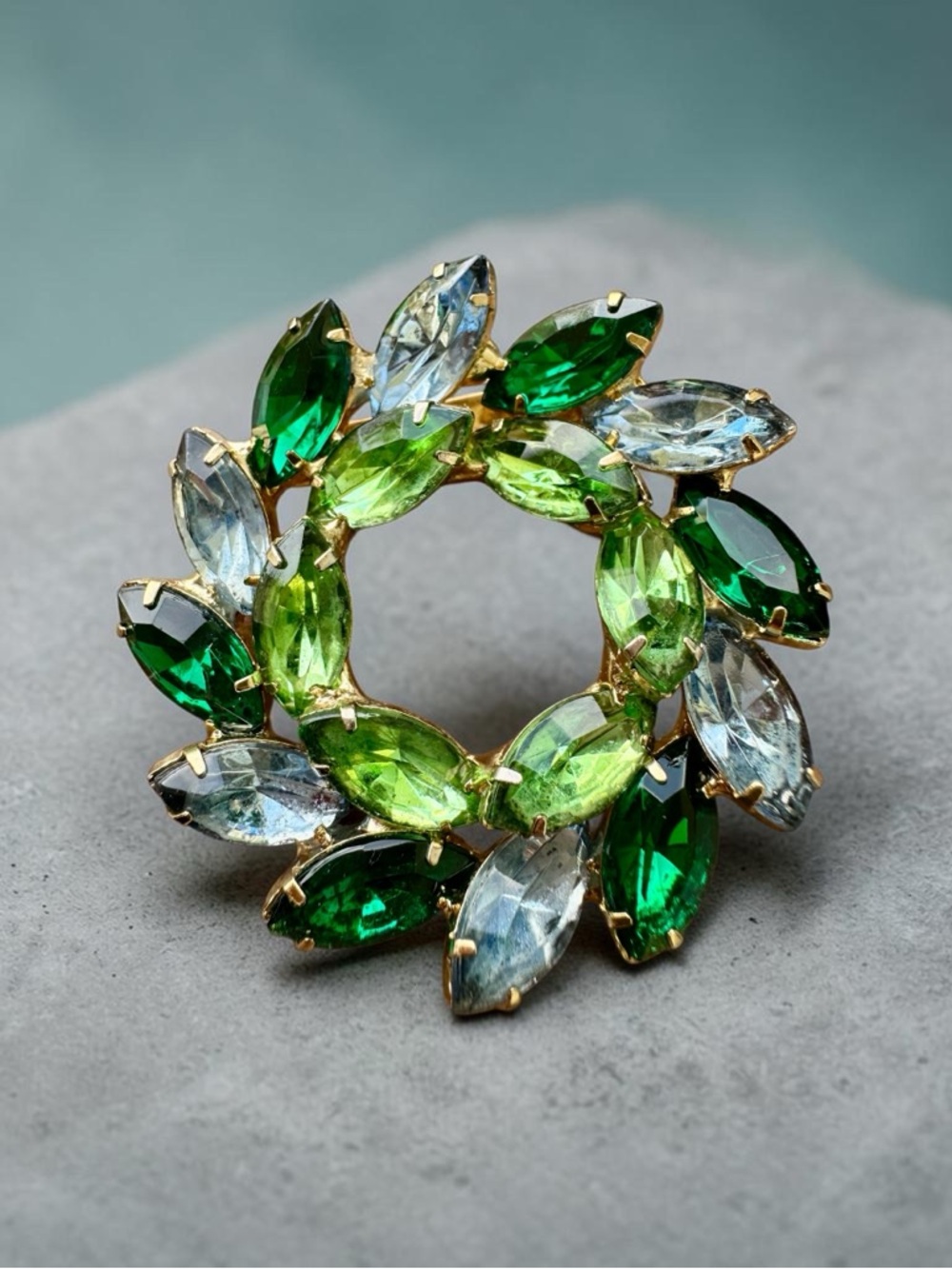 Vintage Emerald & Aquamarine Crystal Wreath Brooch
